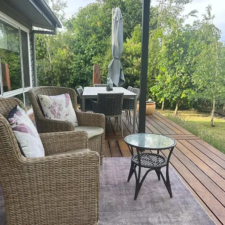 Acorn Cottage Your Home Away From Home In Whitfield Exterior photo